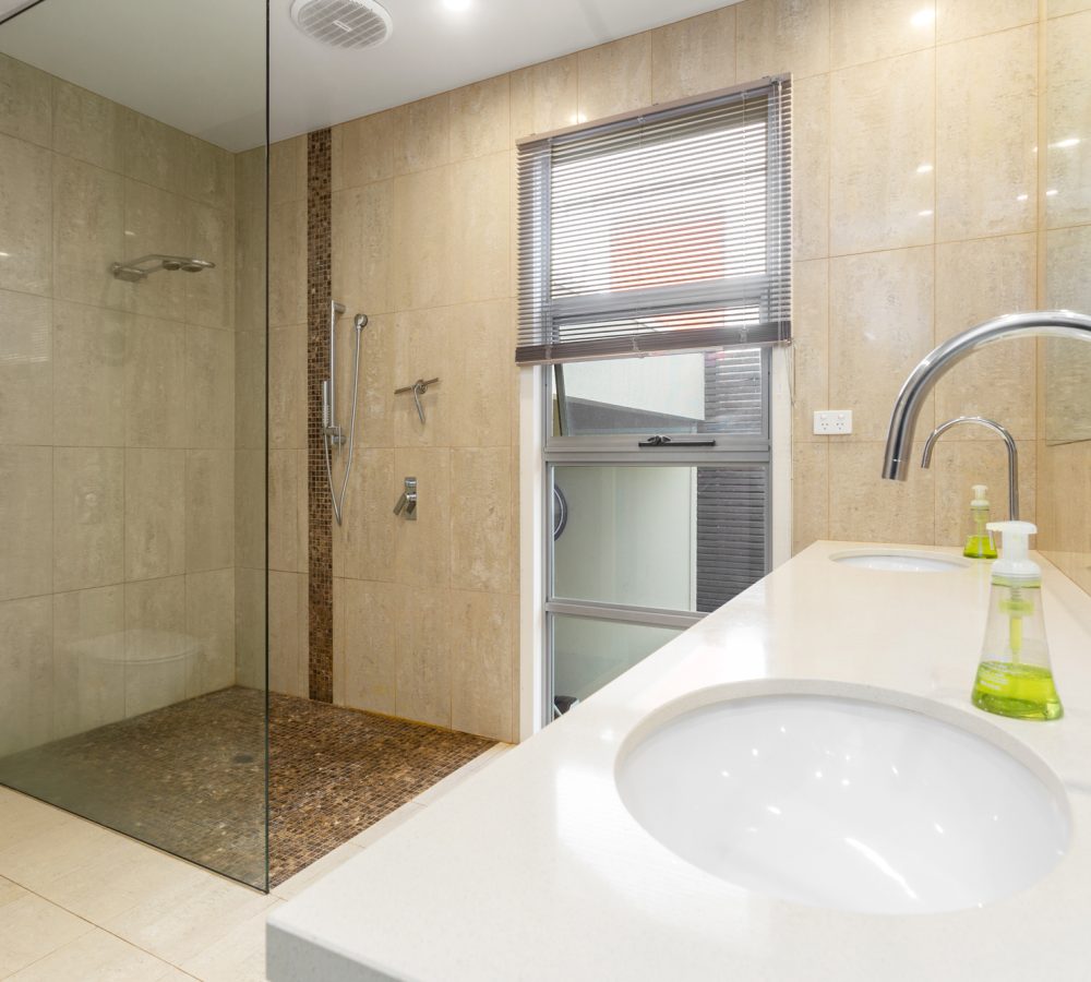 Bathroom5 Bathroom5